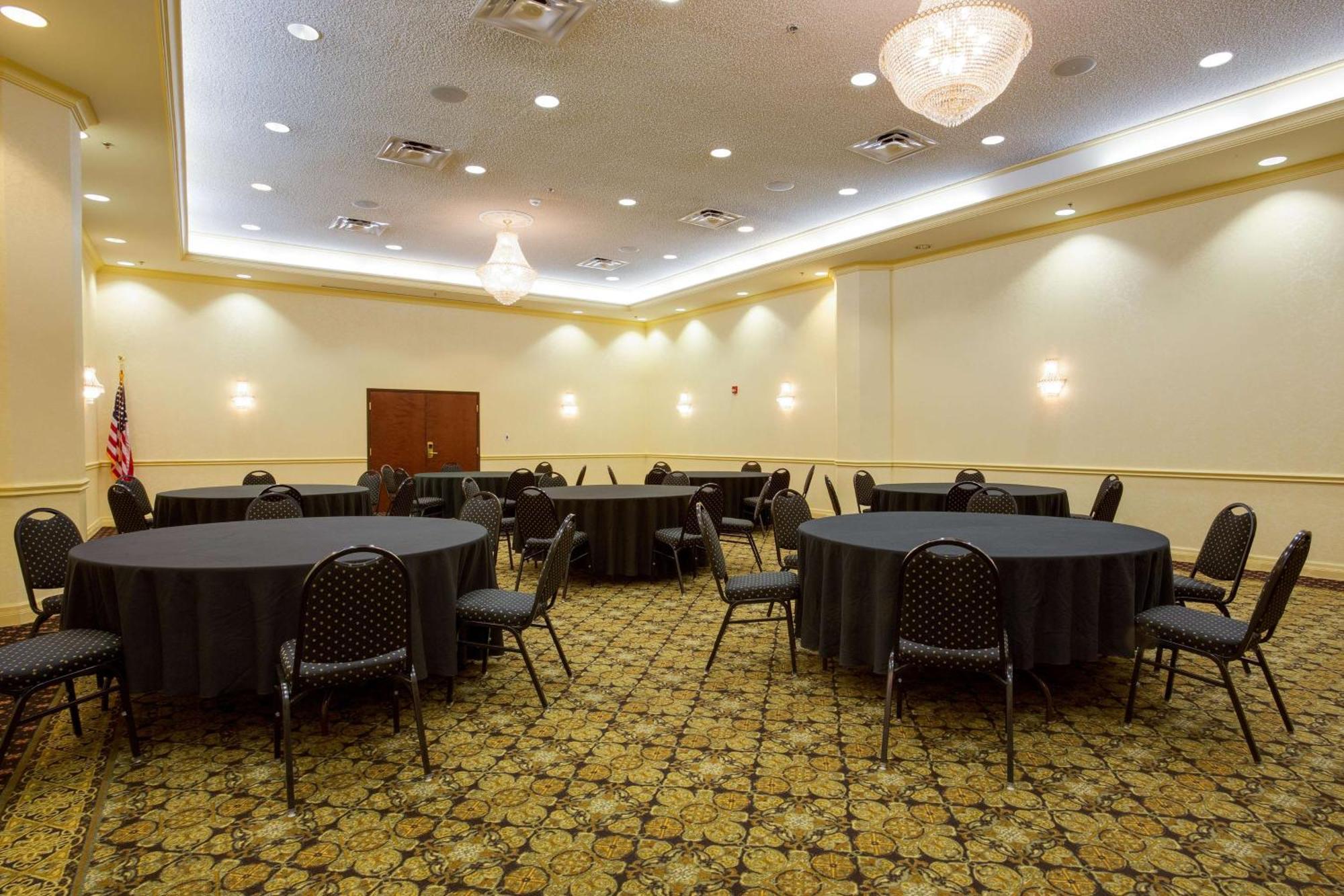 Pear Tree Inn St Louis Convention Center Сент-Луїс Екстер'єр фото