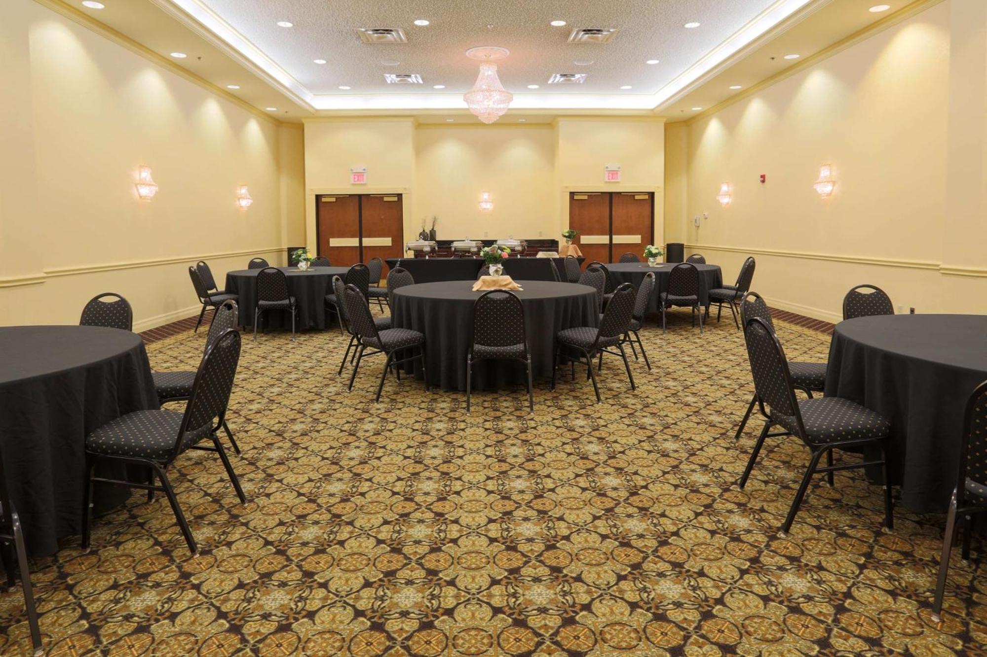 Pear Tree Inn St Louis Convention Center Сент-Луїс Екстер'єр фото